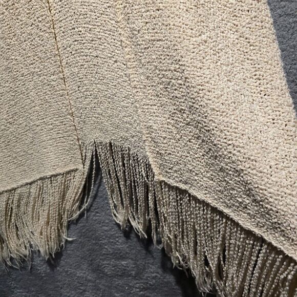 Handwoven Womens Cardigan Poncho Kimono OS Beige Fringe Coastal Boho Lagenlook - Picture 4 of 10